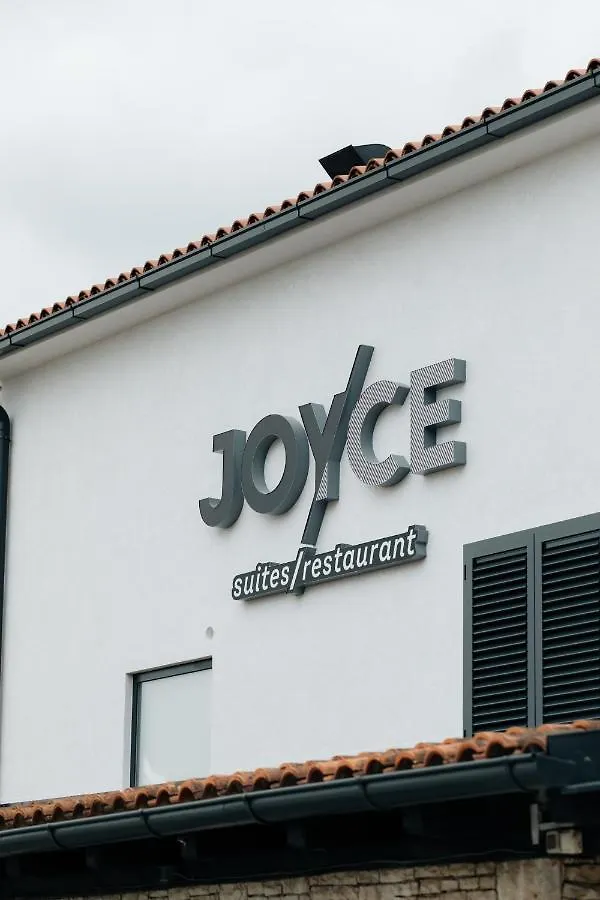Bed & Breakfast Boutique Suites Joyce Medulin With Free Parking